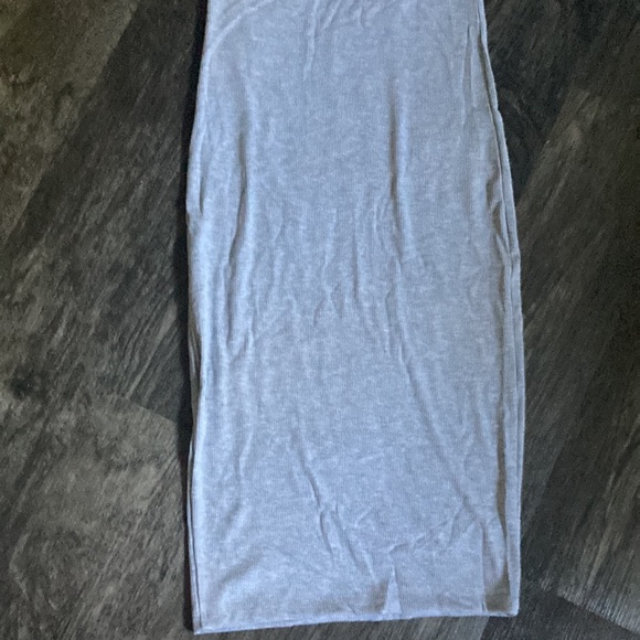 NWT Off Shoulder Ribbed Bodycon MIDI in Heather Gray - Picture 9 of 11